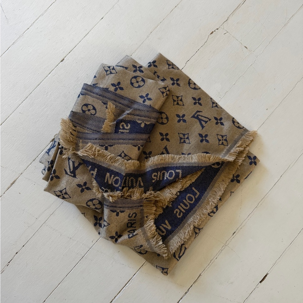 Louis Vuitton Scarf